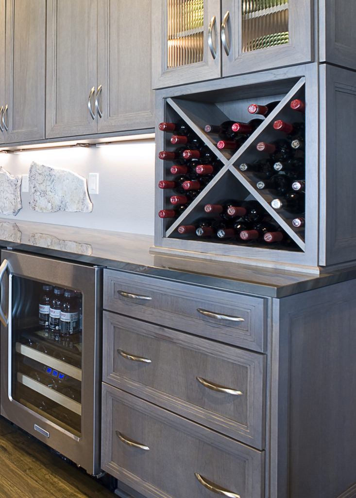 Wine bottle storage in x-shaped rack